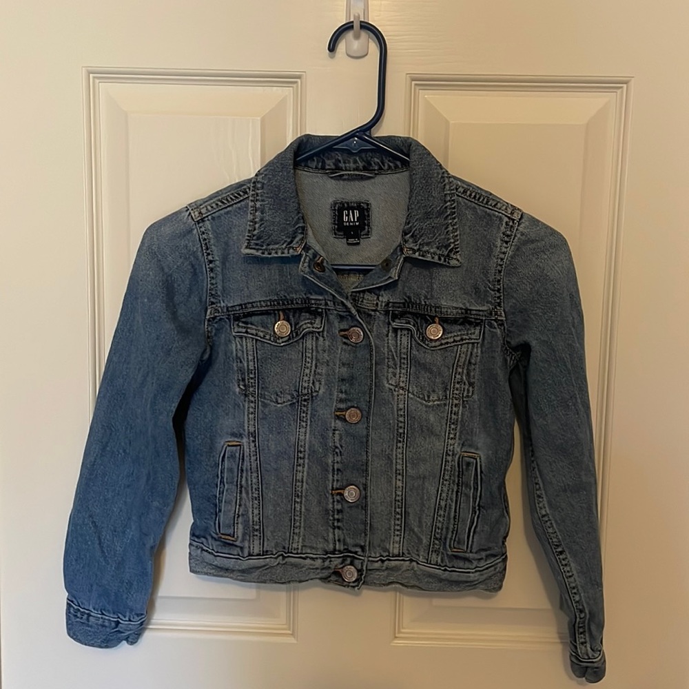 Gap Denim jacket kids L 8-10 regular wash